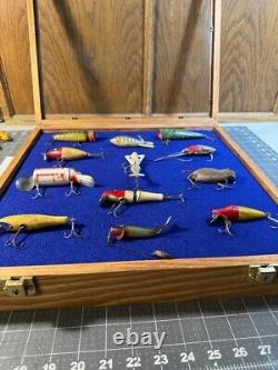 12 vintage old Fishing Lures in Wood & Glass Display Case