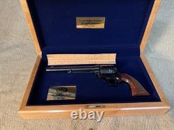 1873 Colt Single Action Army 7.5 Barrel Display Case New USA Made For Colt