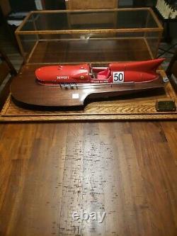 1/8 Ferrari Arno XI Mini Speed Boat & Wood Display Case