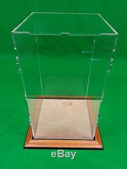 26 x 23 x 14 inch Acrylic Display case for Dolls and Bears Dollhouses miniature