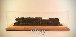 42 O Scale Model Train Display Case, Oak Base