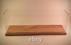 42 O Scale Model Train Display Case, Oak Base