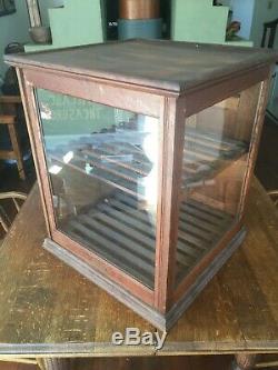 ANTIQUE COLUMBUS SHOWCASE CO. BREAD DISPLAY with2 SHELVES, SCREEN & CRUMB CATCHER
