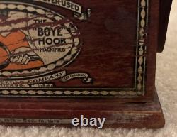 Antique1919Boye Needle Sewing HookAdvertisingWood Counter Display Case