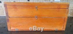 Antique HENRY L. HANSON CO Slanted Glass & Wood Advertising Display CASE Old Box