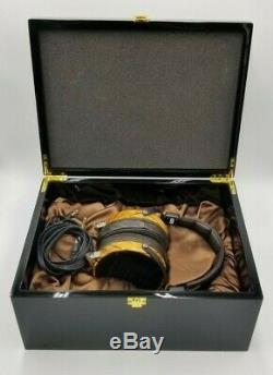 Audeze LCD-3 Planar Headphones Zebrano Wood Lambskin Leather Fazor Display Case