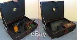 BLADE RUNNER BLASTER WOOD & LEATHER Display Storage Case Box TOMENOSUKE ETC