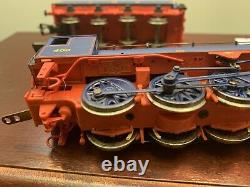 Bachmann 31-250 WD Austerity 2-8-0 No. 400 Limited Edition wood display case