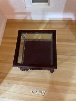 Bespaq miniature display case