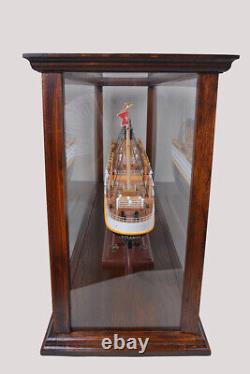 Brown Table Top Ship Model Wood Display Case 32 Med. Ocean Liner & Cruise Ships