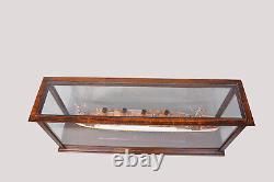 Brown Table Top Ship Model Wood Display Case 32 Med. Ocean Liner & Cruise Ships