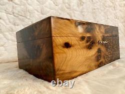 Burl lockable thuja wooden jewelry box holder with key, Decorative Box, Keepsake