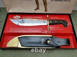 Case XX 1836 Bowie Hunter Fixed Blade Knife with Sheath in Display Box
