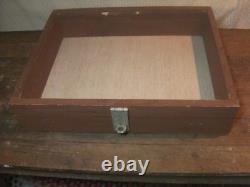 Countertop Mercantile vintage wood glass top display case 21x17x approx. 4