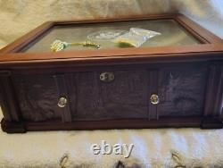 Danbury Mint US State Quarters Wood Display Case, w Storage Drawer & 2 Keys