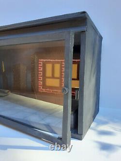 Display Case Rooftop Diorama 112 scale, for 6 8 inch Action Figures