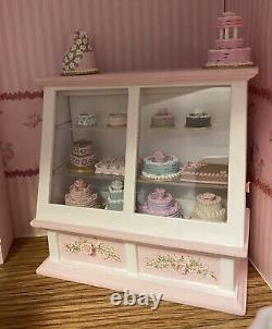Dollhouse Pink BAKERY DISPLAY CASE with CAKES Hand-Painted 112 Shop Furniture