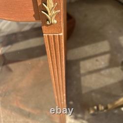 Franklin Mint Wood And Plexiglass Glass 28x19 inch doll case display