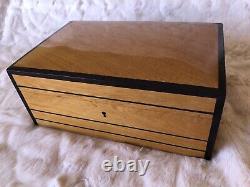 Jewelry Box, large lockable wooden Jewelry Box holder with key, decorative box