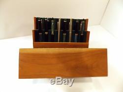 Levenger Well-read Life Wood 16 Pen Holder Storage Display Case Desk Accessory