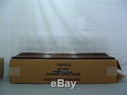 Lionel 6-18135 Display Case #610-8135-600 for NYC F3 AA 2333 Century Club