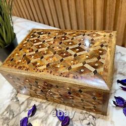 Lockable thuja burl wooden jewelry box organizer with key Decorative Box