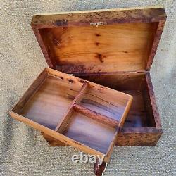 Lockable thuja burl wooden jewelry box organizer with key, keepsake, Gift, Wedding