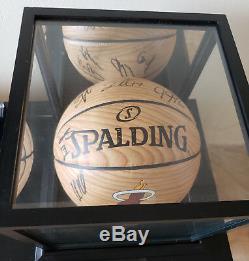 Miami Heat Team Signed Basketball Wood Grain 2018-19 High End Display Case NBA