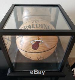 Miami Heat Team Signed Basketball Wood Grain 2018-19 High End Display Case NBA