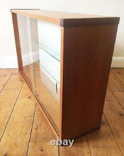 Mid Century Teak Wall Mounted Beaver & Tapley Display Cabinet 1970s 60s Interior