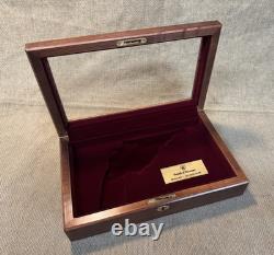 Model 627 S&W. 357 Mag 4 Barrel Display Case. Brand New USA Made For Smith