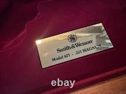 Model 627 S&W. 357 Mag 4 Barrel Display Case. Brand New USA Made For Smith