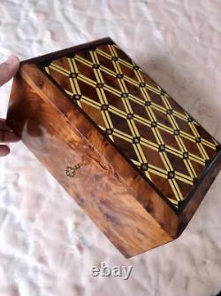 Moroccan burl lockable wooden jewelry box organizer with key, engraved, Gift Idea