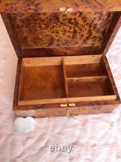 Moroccan large lockable thuja burl wooden jewelry box organizer with key, jewelry