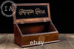 Nufashon Elastic Wood and Glass Countertop Display Case