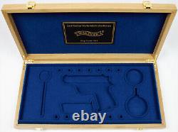 PISTOL GUN PRESENTATION CUSTOM DISPLAY CASE BOX for WALTHER PPK cal. 7,65 mm