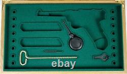 PISTOL PRESENTATION CUSTOM DISPLAY CASE BOX for LUGER P06 7,65mm 4 3/4 inch p08