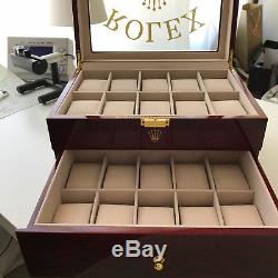 ROLEX Box Watches of Switzerland Display Case 20 Compartments Piano Wood