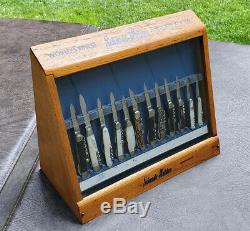 SCHRADE WALDEN DISPLAY CASE 1950's 1960's