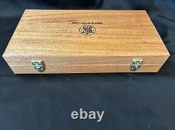 Smith & Wesson Model 29 Wood Presentation Box Blue Velvet Part 410440000 NIB