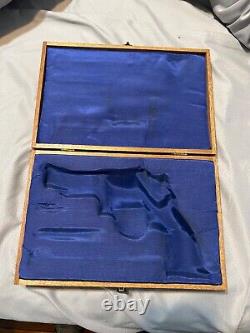 Smith & Wesson Presentation Case Wood Box for 4 inch N frame