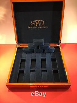 Swiss/ Swi 12 Slot Display Case Collectors Box