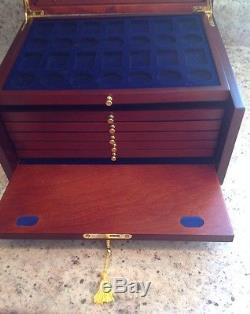 The Complete U. S. Presidents Coins Collection Wood Display Case Counter Top Case