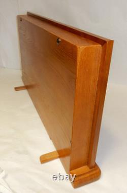 Thomas Pacconi 1900-2000 Classics Wooden 30 Car Display Case With Acrylic Panel