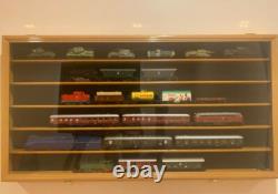 Train Display Case HO Scale Cabinet Railroad Car Locomotive Collection USA Frame Train Display Case HO Scale Cabinet Railroad Car Locomotive Collection USA Frame