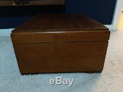 Vintage /Antique Wood Wooden Display Box Case With Further Pull Drawer Display