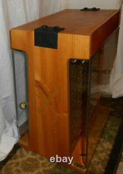 Vintage BROWNING LARGE Countertop REVOLVING KNIFE Display Wood Case WithLOCKS NICE