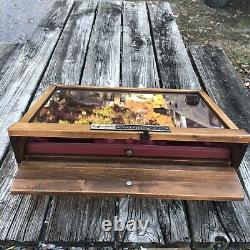 Vintage Buck Knife Display Case Famous For Holding An Edge Wooden Table Model