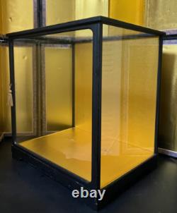 Vintage Japanese Display Glass Case Wood Frame Doll Geisha H17.8 W16.4in
