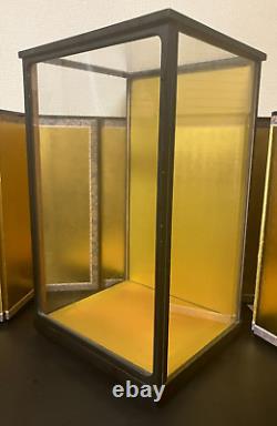Vintage Japanese Display Glass Case Wood Frame Doll Geisha H21.4 W12.7 in